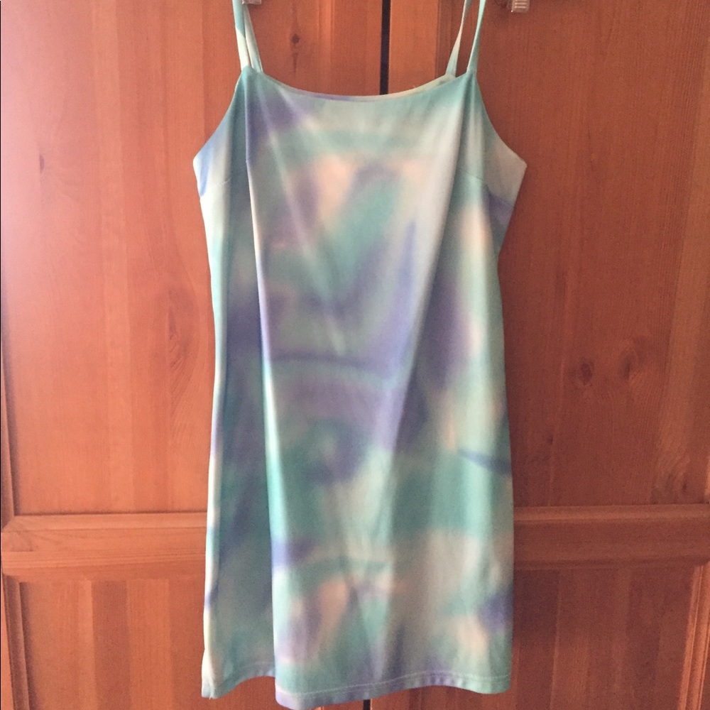 📦 (2) Spaghetti strap mini-dresses